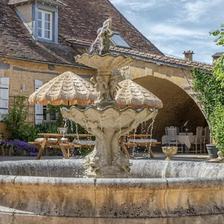 Fleur-de-lis House, French