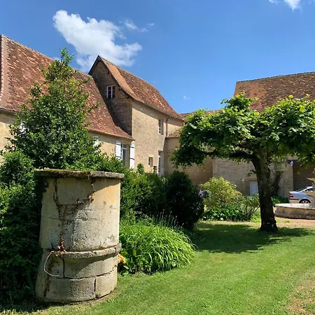 French * Saint-Sulpice-d'Excideuil