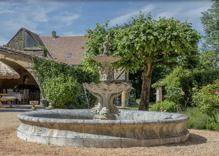 French * Saint-Sulpice-d'Excideuil